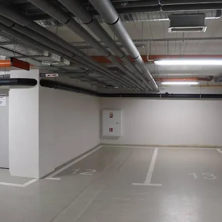 Boutique 109 - Old City, Luxury Apt. With A Garage *