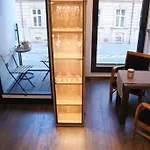 Apartment Boutique 109 - Old City, Luxury Apt. With A Garage Krakow